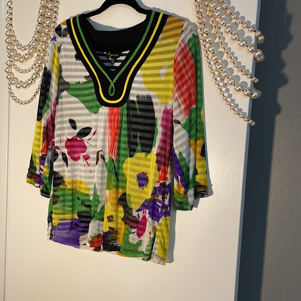 Lynn Ritchie Silk floral medium top - Picture 3 of 10